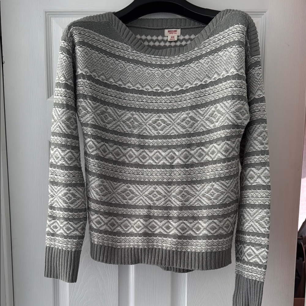 Gray and White Patterned Women's Sweater